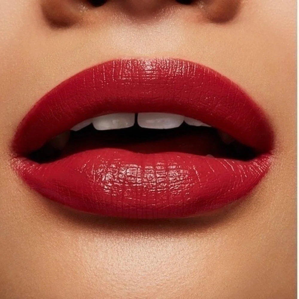 MAC Love Me Liquid Lipcolour-Whatta Doll